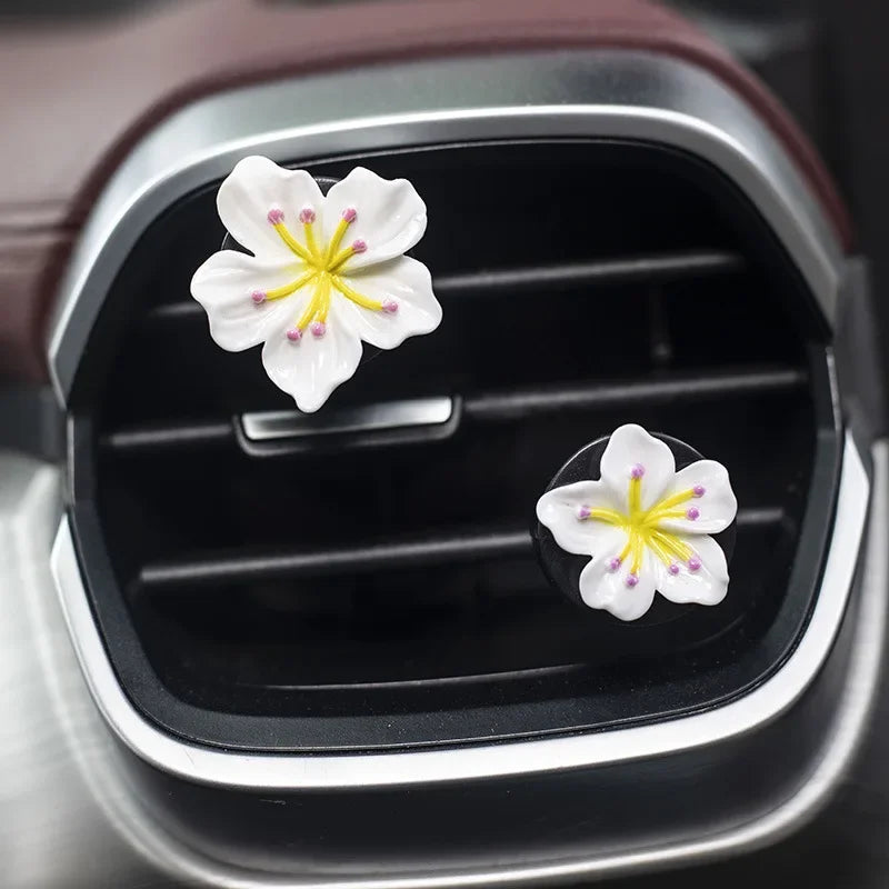 2Pcs Car Perfume Clip Flower Air Outlet Car Air Freshener Peach Blossom Aroma Diffuser Car Decoration Accessories Fresh Air